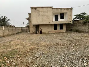 4bdrm Mansion in Mayera, Pokuase for sale