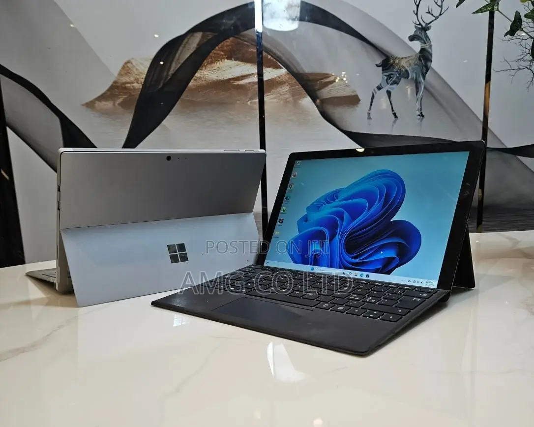 Laptop Microsoft Surface Pro (2017) 8GB Intel Core I5 SSD 256GB
