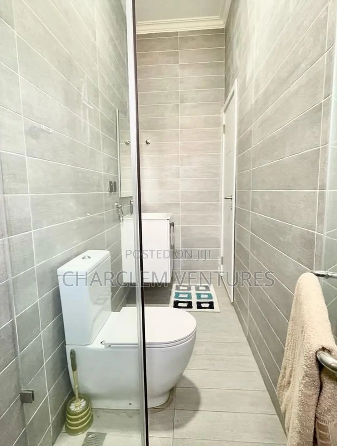 4bdrm House in Charclem Ventures, Accra Metropolitan for sale