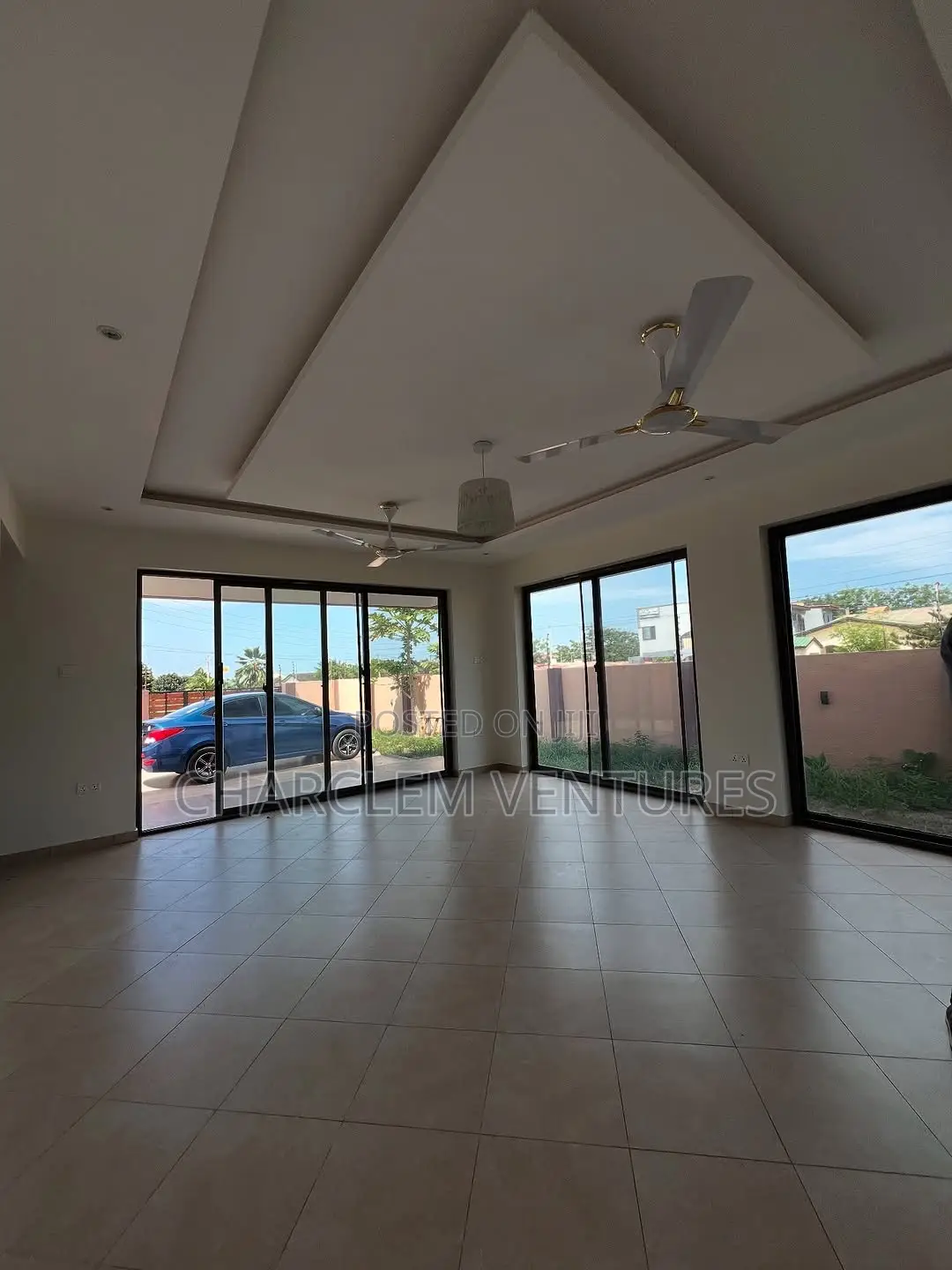 3bdrm House in Charclem Ventures, Sakumono for rent