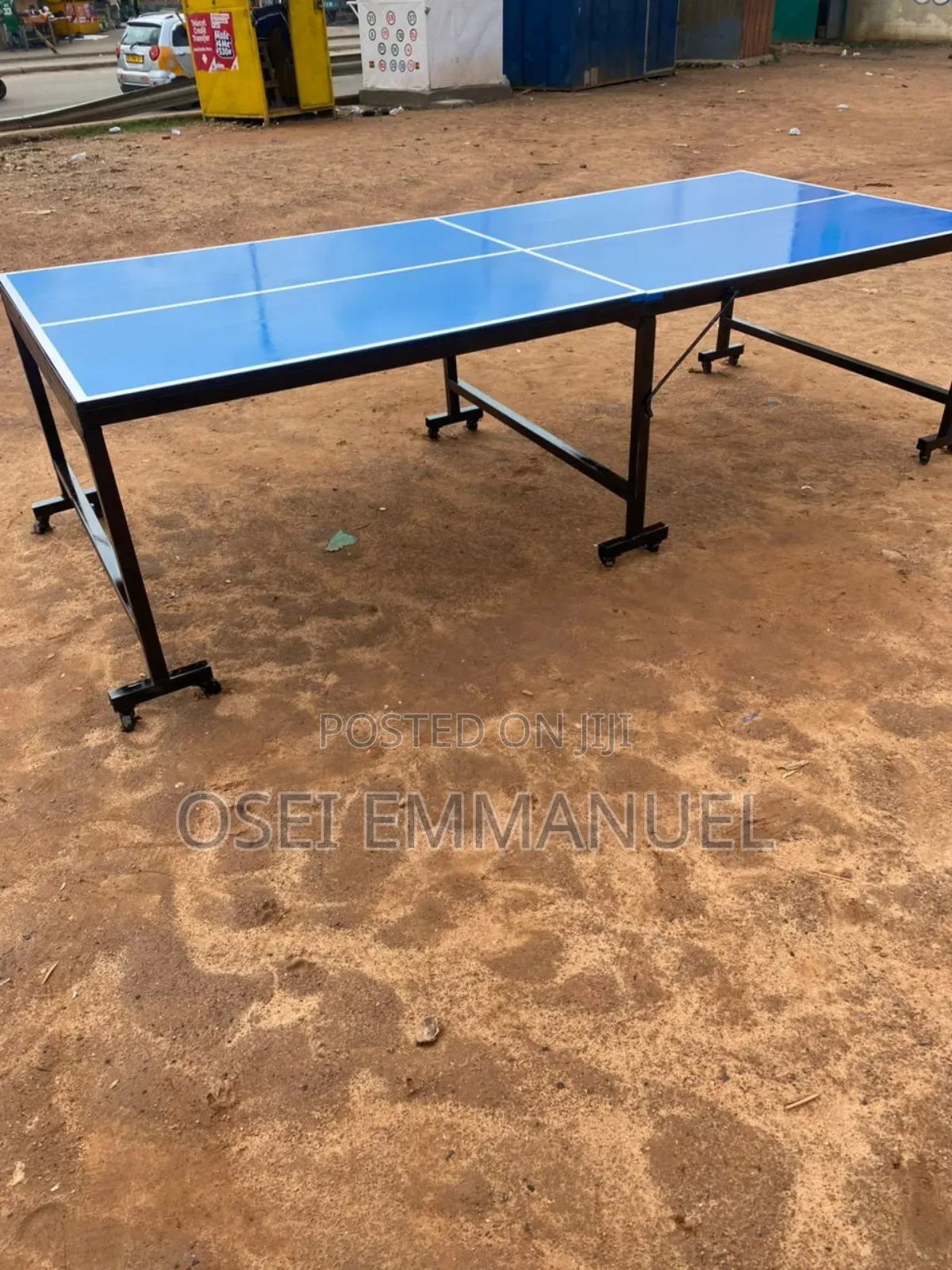 Standard Tennis Table