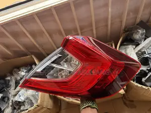 Civic 2016-2021 Tailight