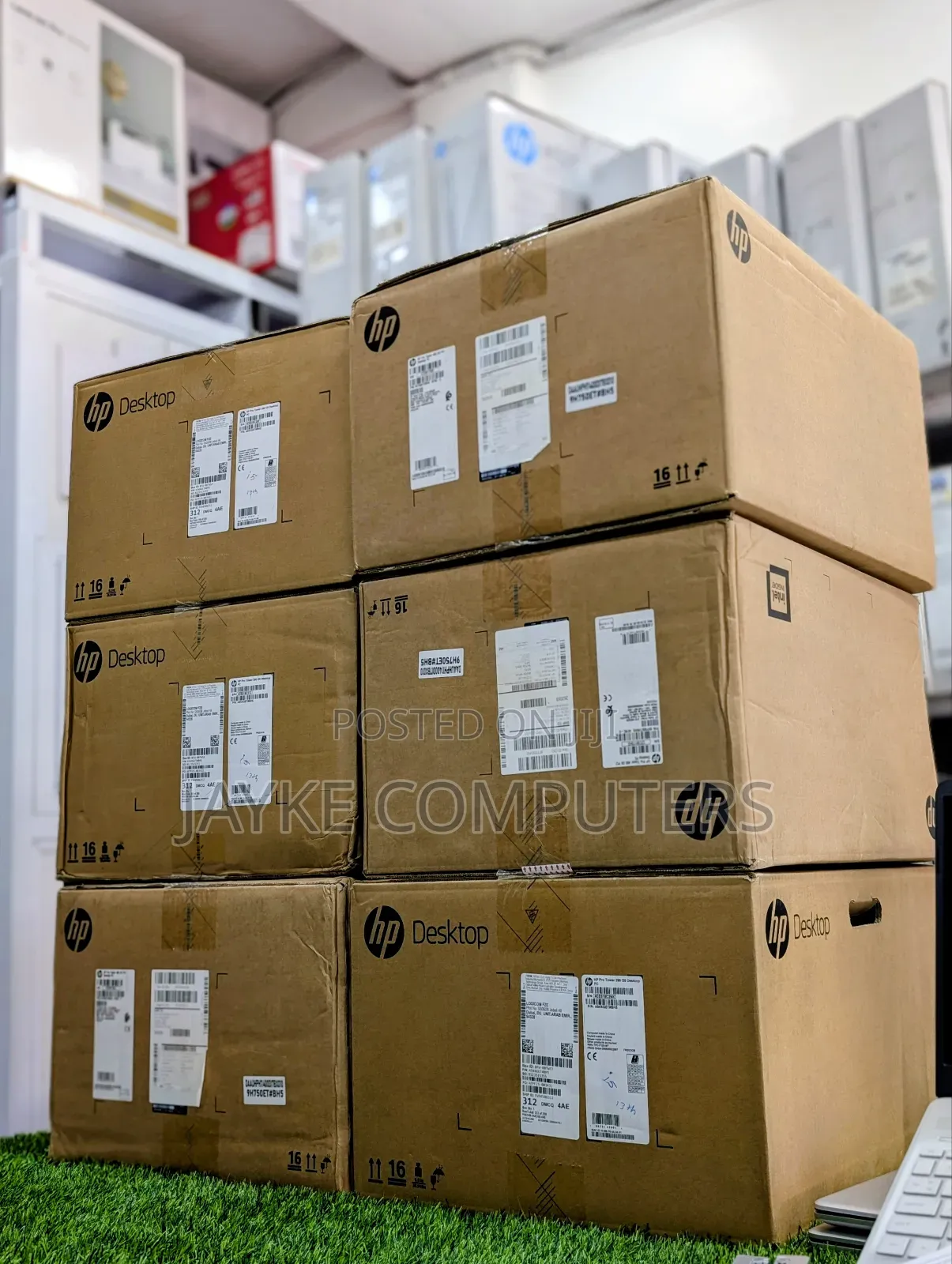 New Desktop Computer HP Pro 400 G9 8GB Intel Core i7 SSD 512GB