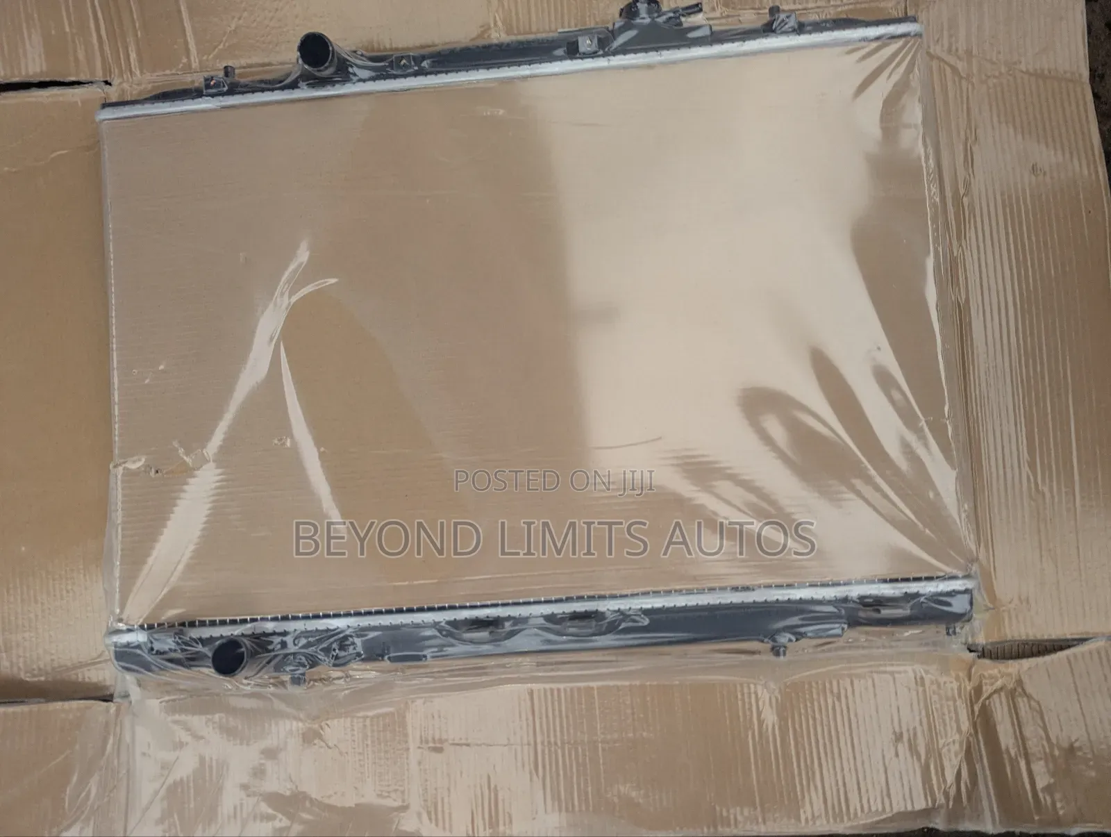 Honda Pilot 2016,2017,2018,2019,2020,2021 Radiator/ Tank