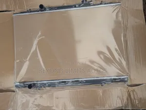 Honda Pilot 2016,2017,2018,2019,2020,2021 Radiator/ Tank