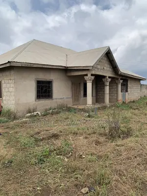 5bdrm House in Jerusalem, Techiman Municipal for sale
