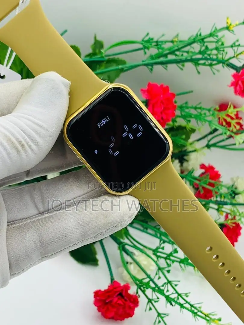 Fusili Digital Watch