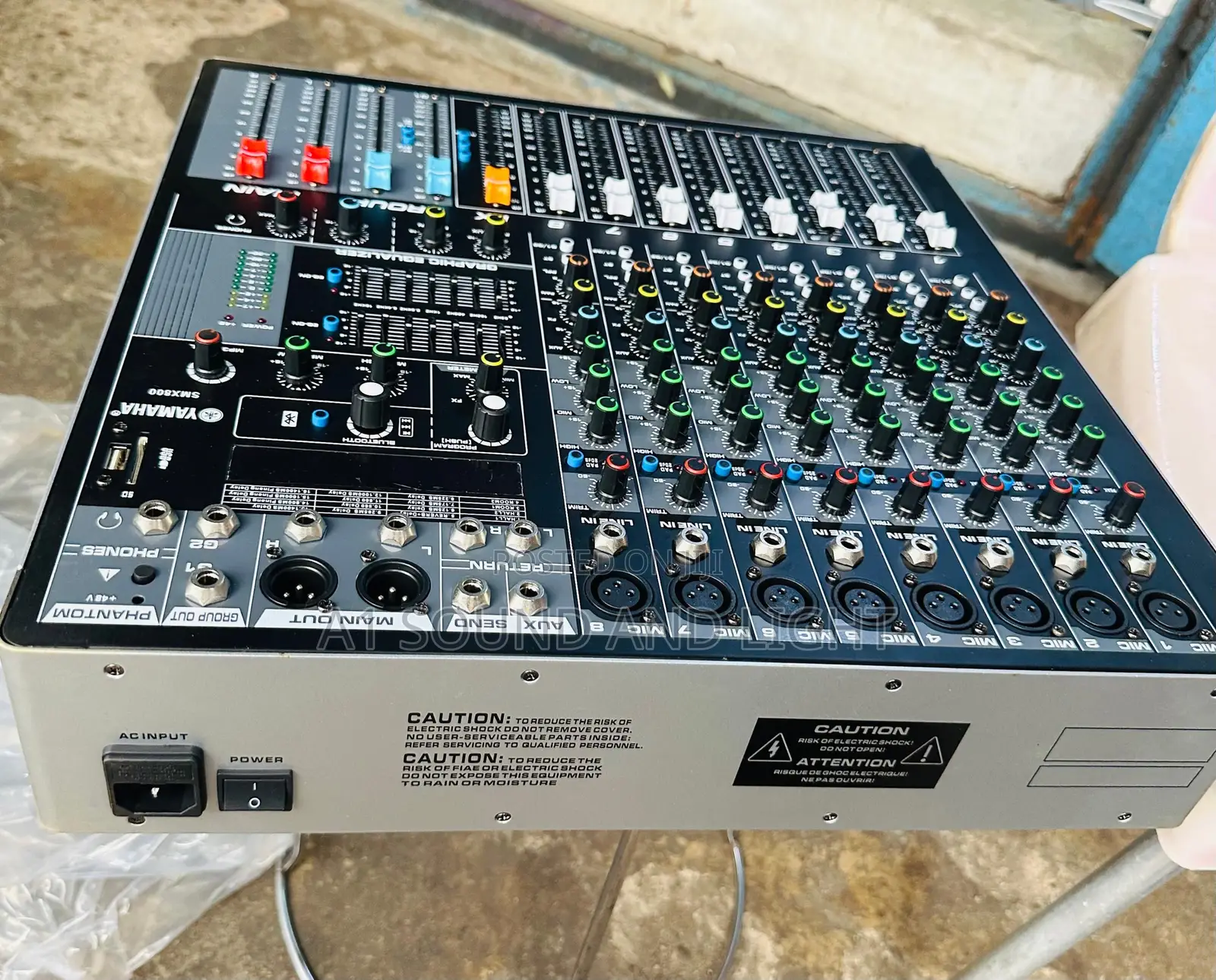 Yamaha Smx800 8 Channels Live Mixer