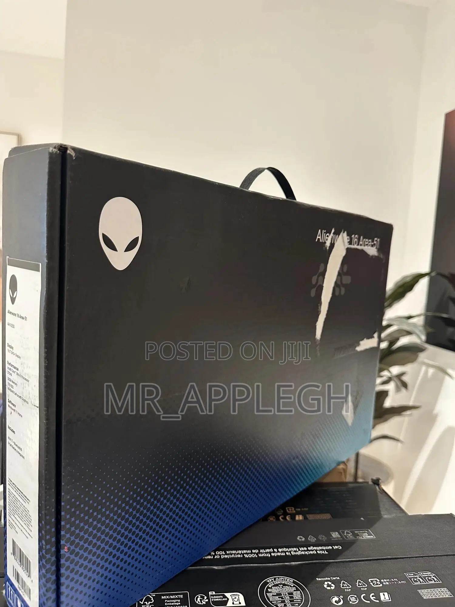 New Laptop Dell Alienware Area-51 32GB Intel Core Ultra 9 SSD 2T