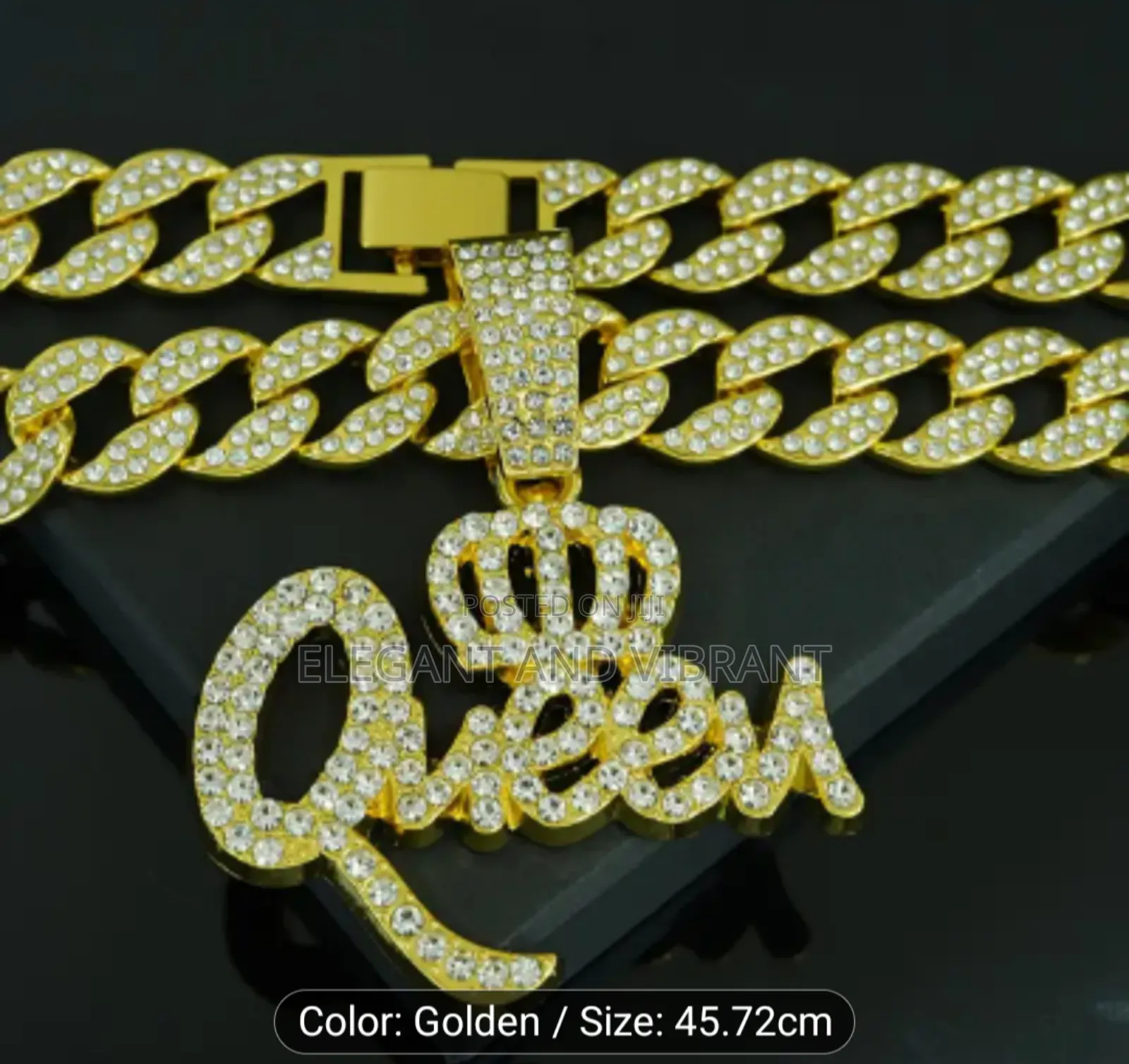 Queens Jewellery in Brand New Condition