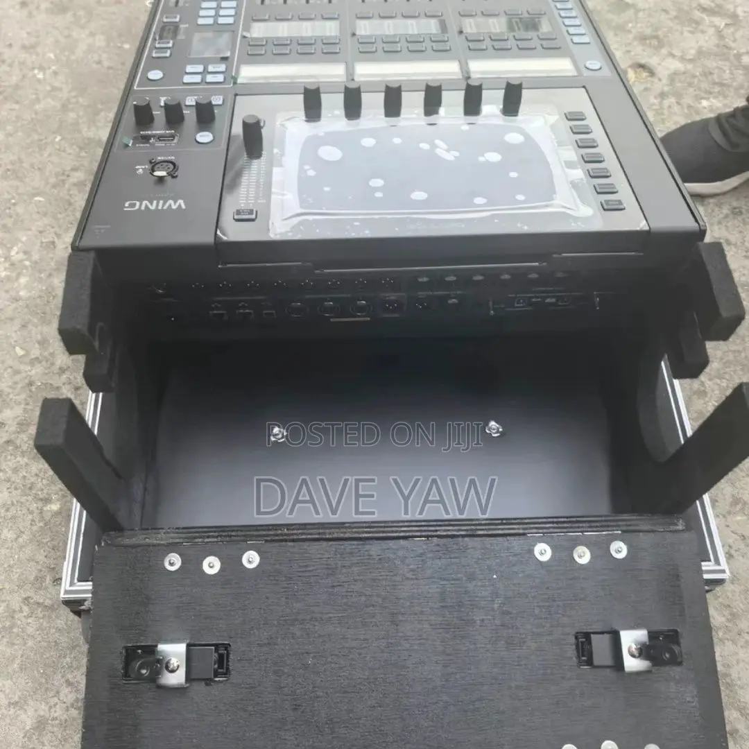 Behringer Wing Compact 48ch