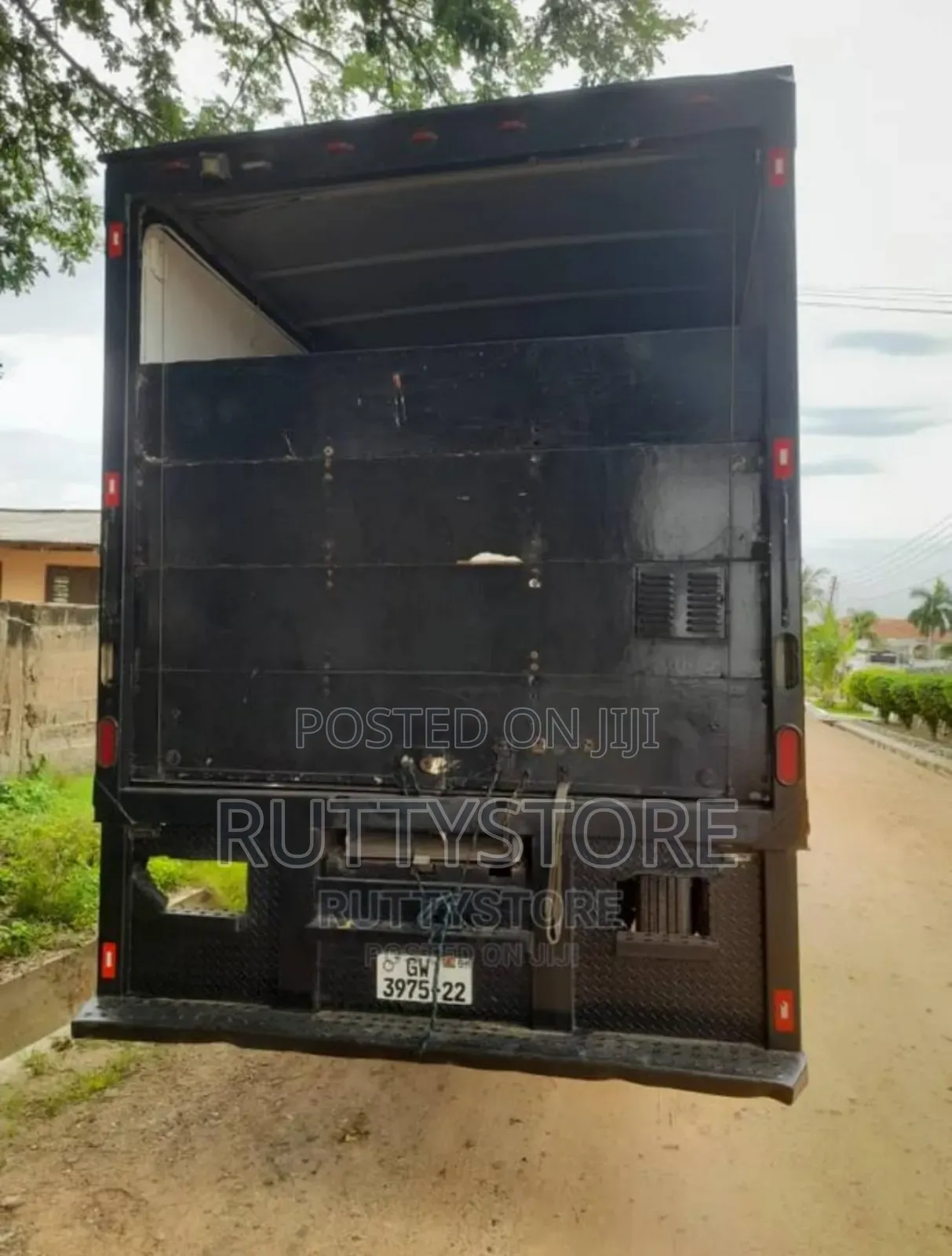 Freightliner for Rent/Sale