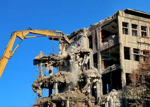 Demolishing/Concreate Breaker Compressor and Container House for Rent