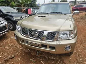 Nissan Patrol 2015 Gold