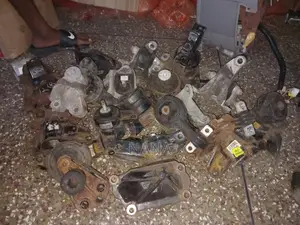 Honda CRV Engine Seat