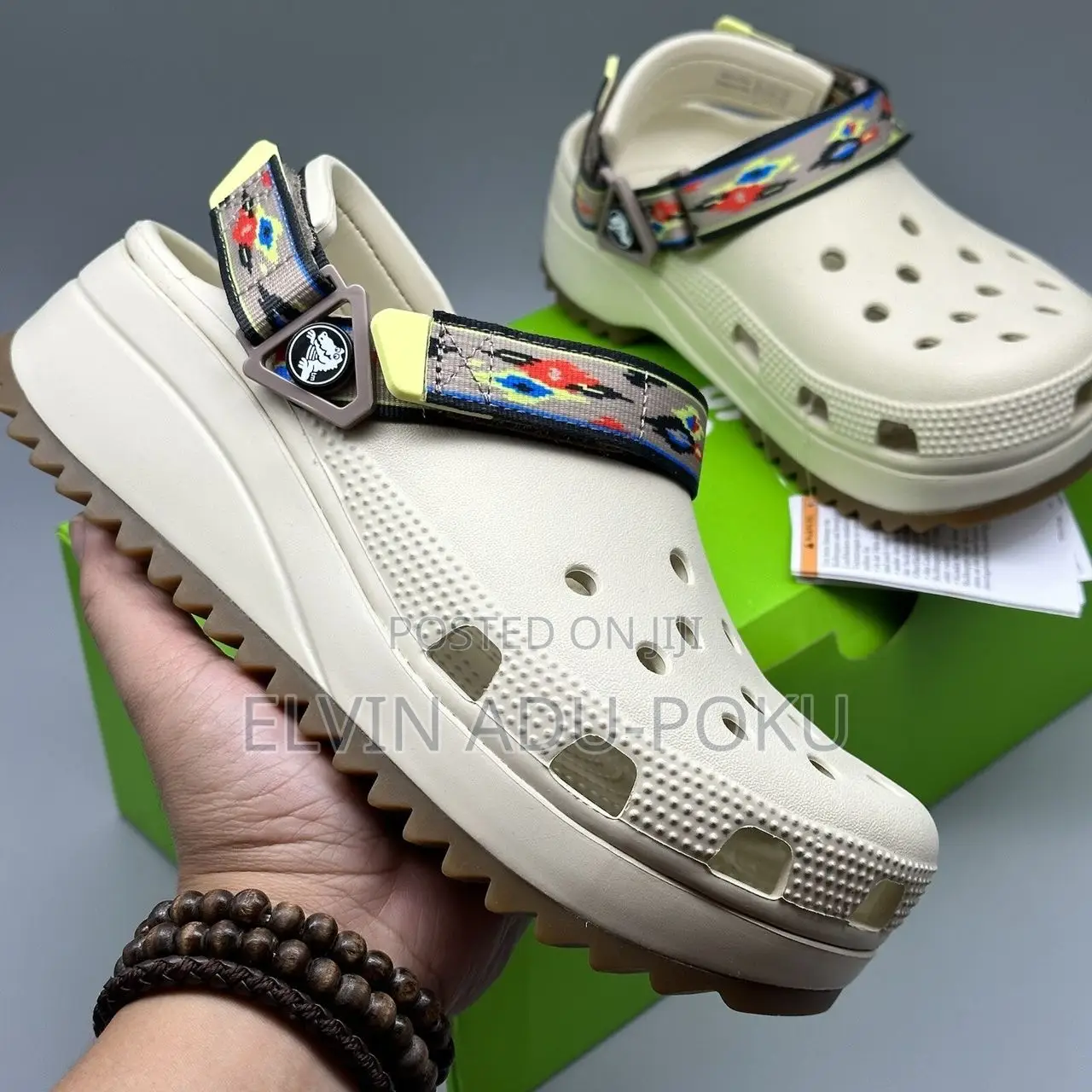 Crocs Unisex Comfy Sandals In Different Styles , Swipe >>>