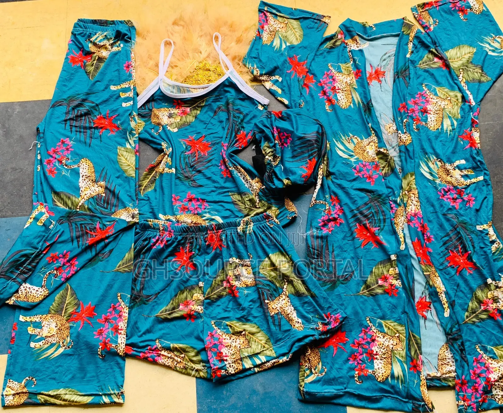 5 in 1 , 4 in 1 and 3 in 1 Ladies Night Wear