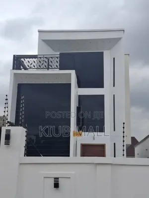 6bdrm Mansion in East Legon Hills, Nmai-Dzorn for sale