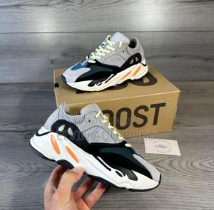 700 Waverunner Dhgate Yeezy Wave Runner Typing Software Yeezy Wave