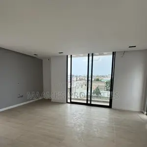 4bdrm Duplex in Dzorwulu for sale