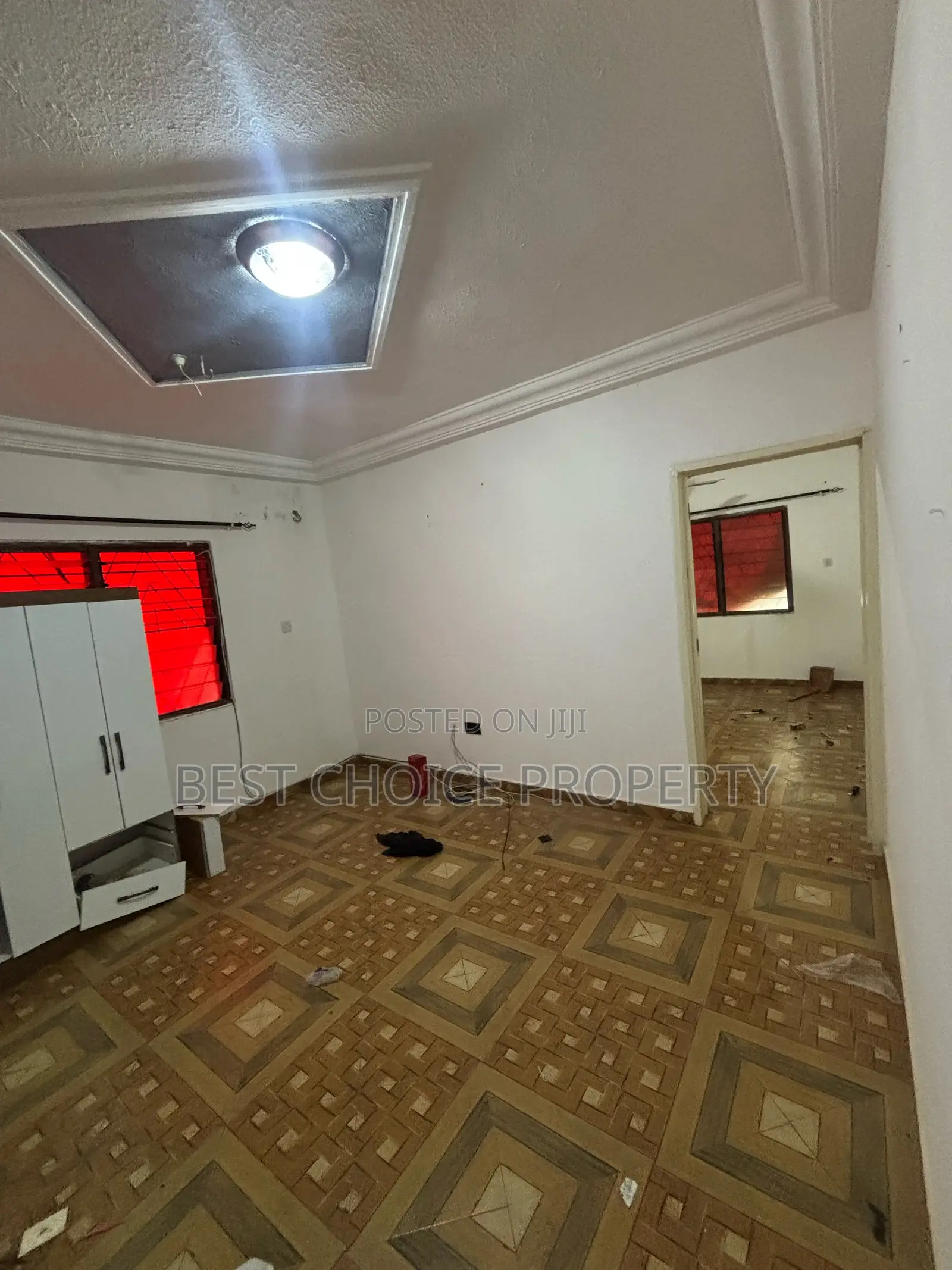 Chamber and Hall Sc for Rent at Adenta Frahfraha
