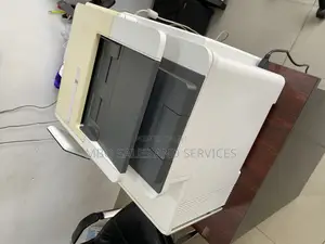Hp Color Laserjet Pro MFP M477fdw