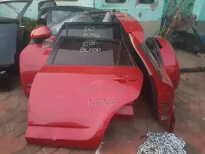 Toyota Rav4 Exterior Set - Door, Boot, Bumper