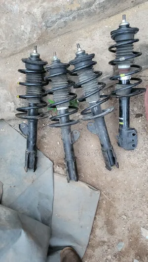 Toyota Vitz,Yaris, Belta, Front Shocks