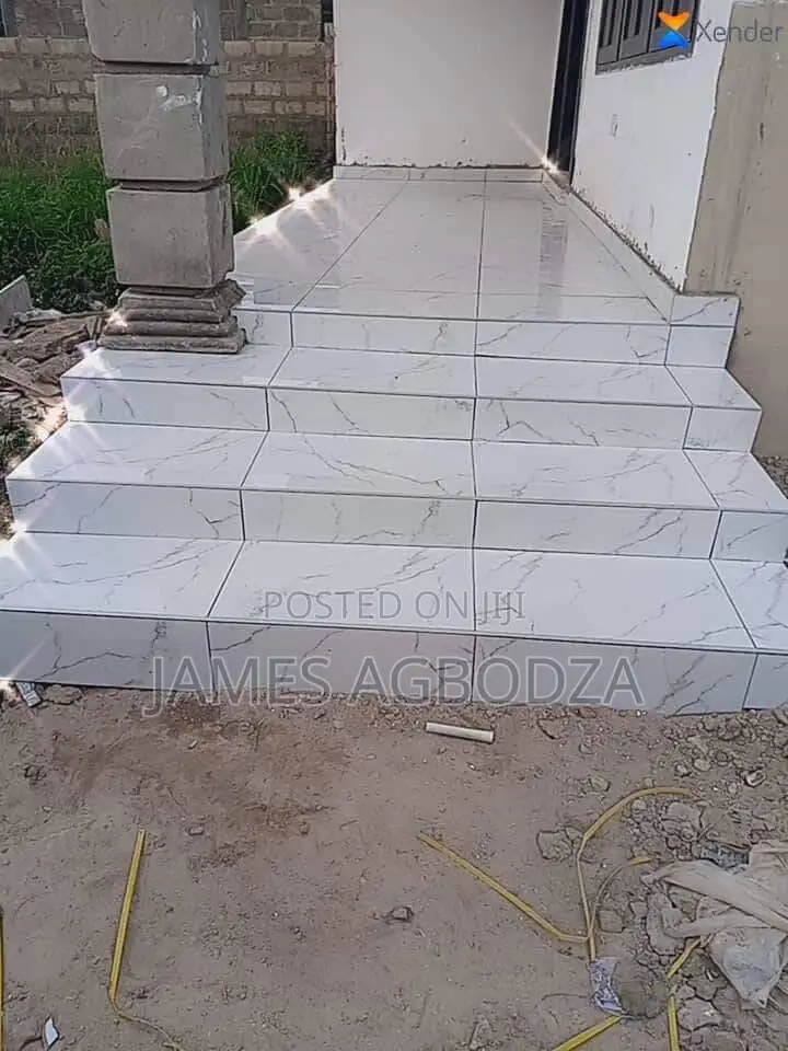 I’M a Professional Tiling Master