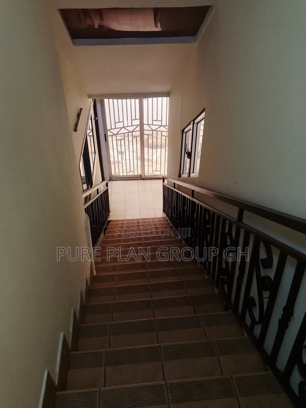 6bdrm House in Kanda for rent