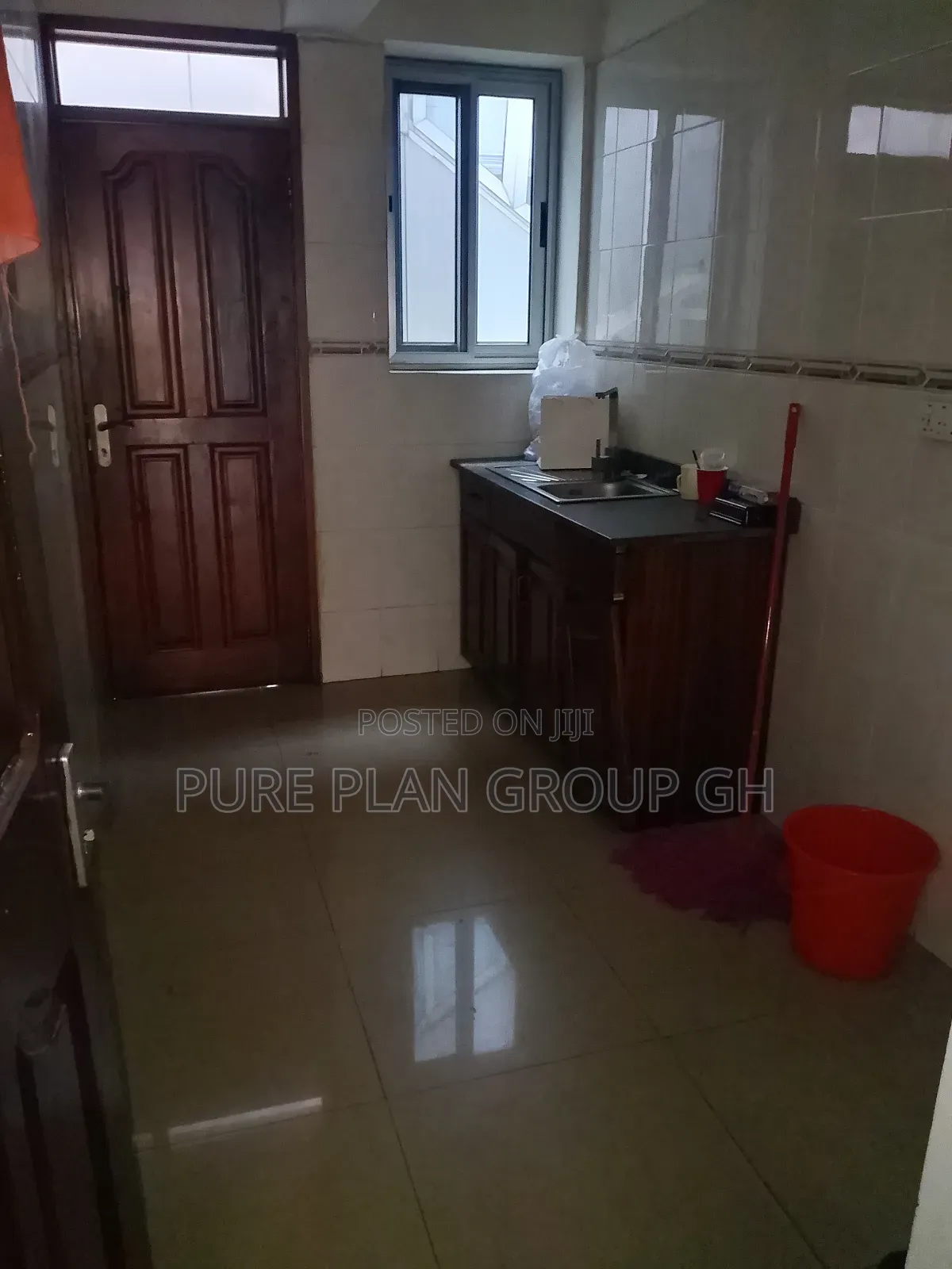 6bdrm House in Kanda for rent