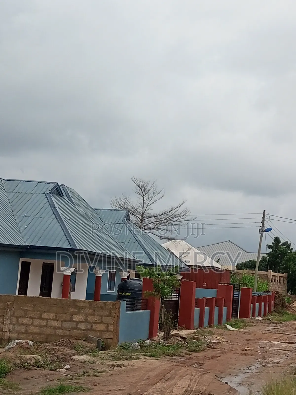 3bdrm Bungalow in Winger Kasoa, Awutu Senya East Municipal for sale