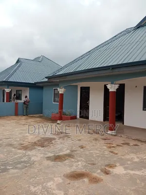 3bdrm Bungalow in Winger Kasoa, Awutu Senya East Municipal for sale