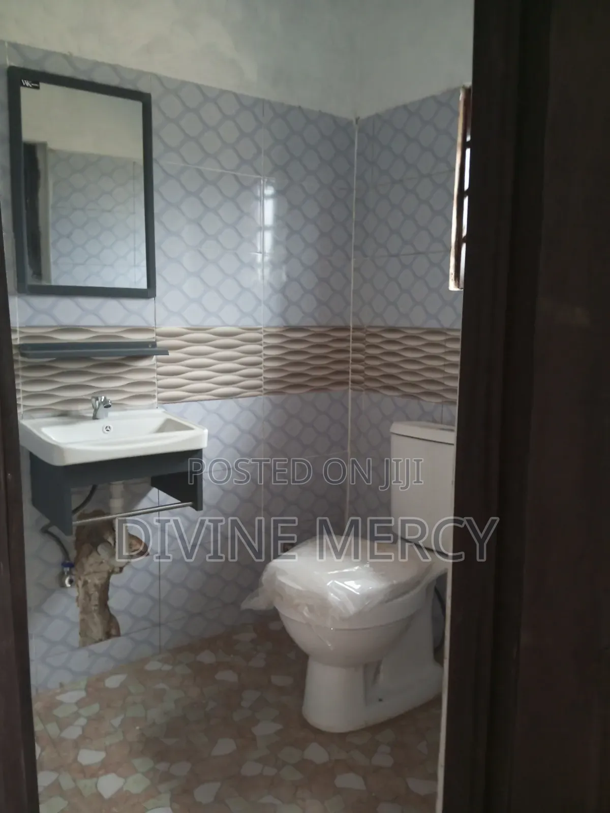 3bdrm Bungalow in Winger Kasoa, Awutu Senya East Municipal for sale