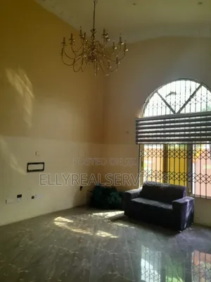 6bdrm House in Ellyrealservices, Adenta for rent
