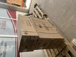 Lg 2.5 Slit R410 Dual Inverter Air Conditioner