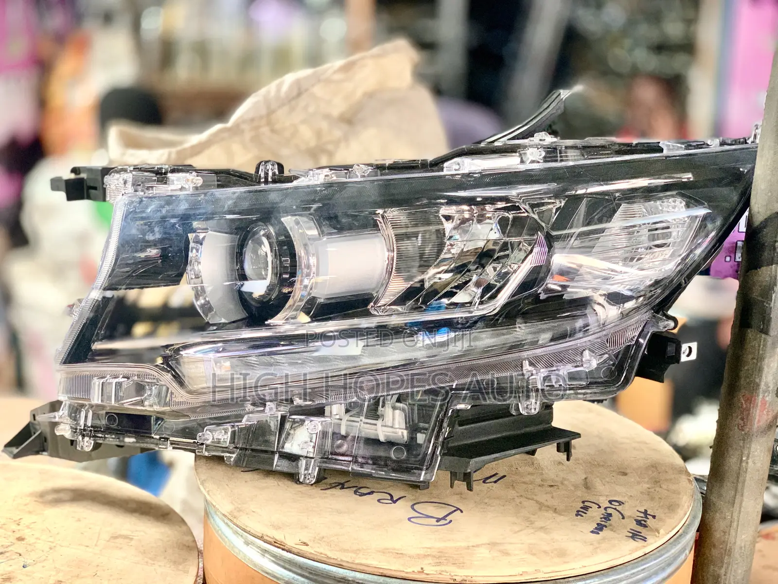 Land Cruiser Prado Headlight