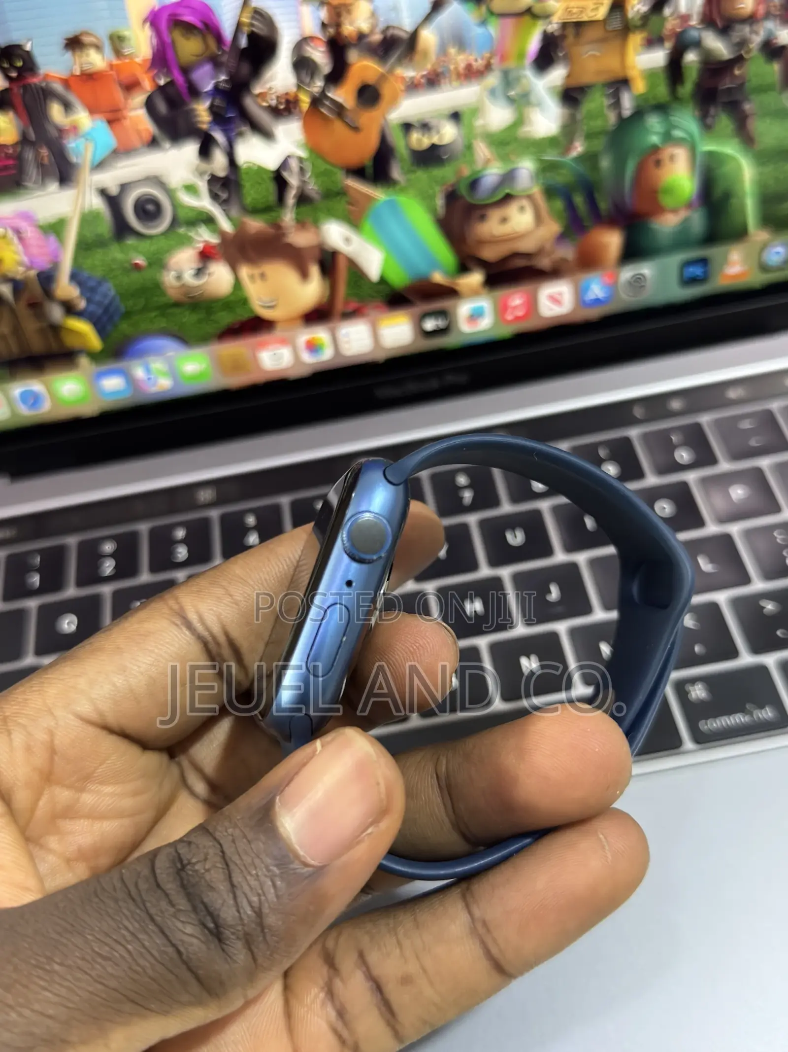 Apple Watch Series 7 Blue