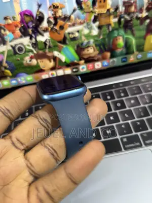 Apple Watch Series 7 Blue