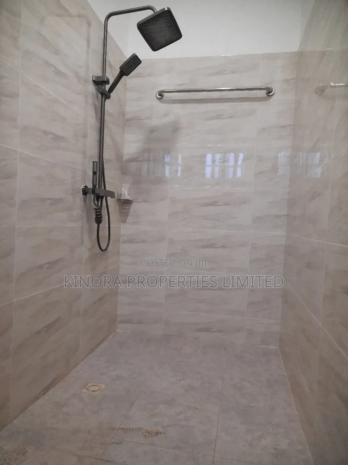 2bdrm Apartment in Baron First, Adenta for rent