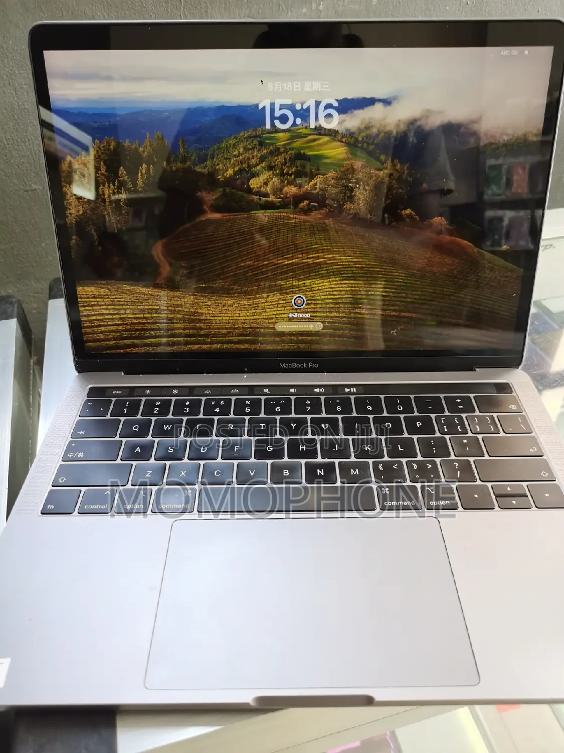 Laptop Apple MacBook Pro 2018 8GB Intel Core I5 SSD 256GB