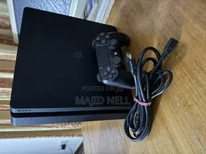  Playstation 4 Slim 1tb – Jailbroken + 15 Games Included!