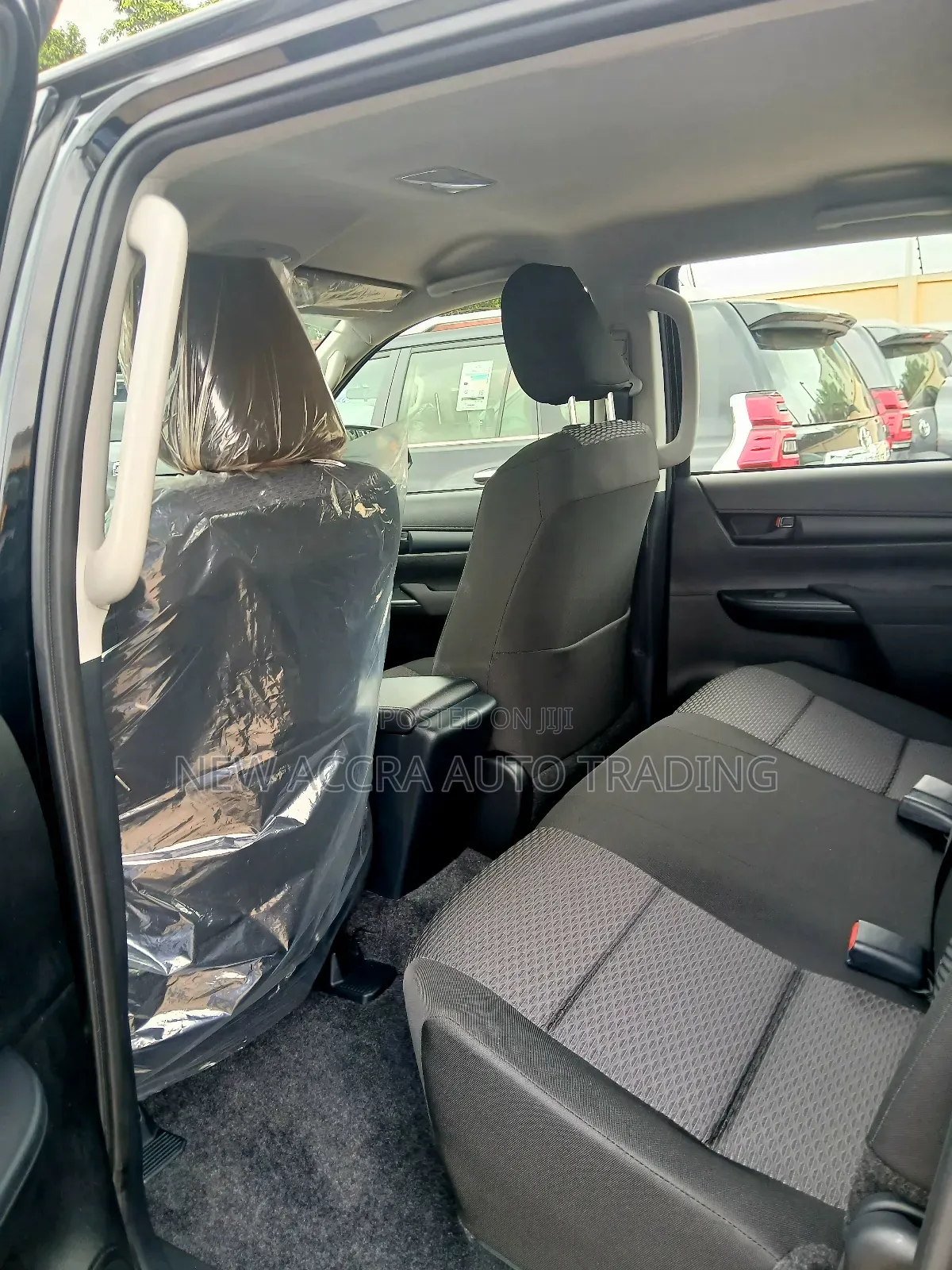 New Toyota Hilux 2025 Black