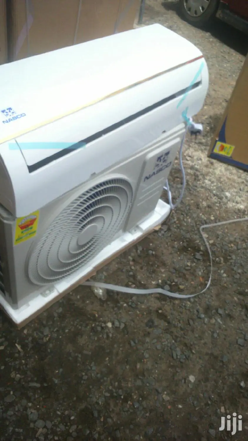 A Fast Cooling Nasco 1.5HP Airconditioner (Golden Design)