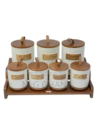 7-Piece Ceramic Kitchen Canister Set With Bamboo. Ghx6298