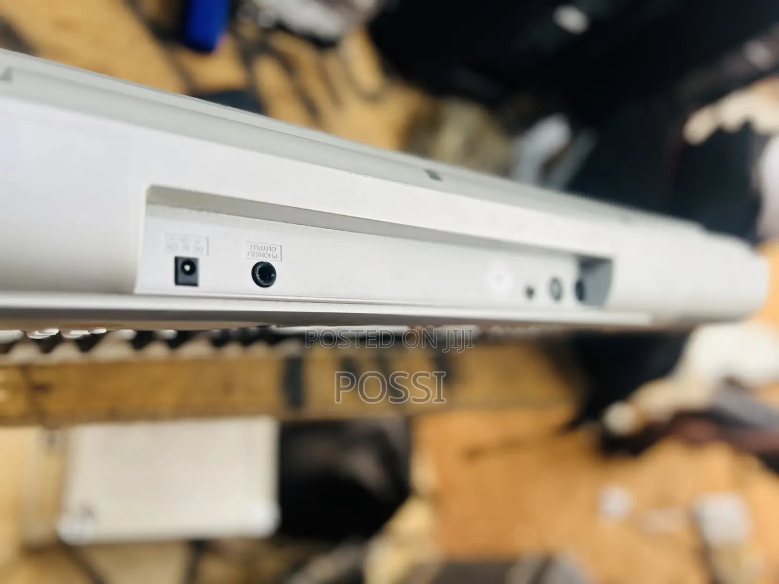 Yamaha PSR E303 From Germany