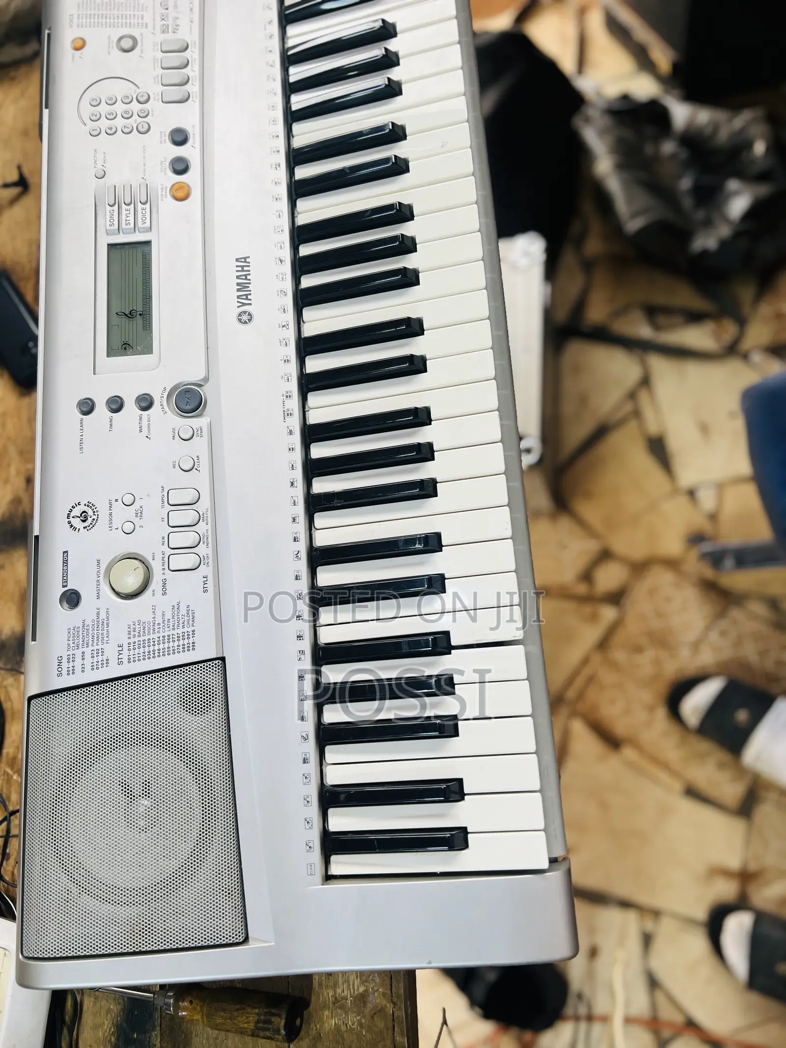 Yamaha PSR E303 From Germany