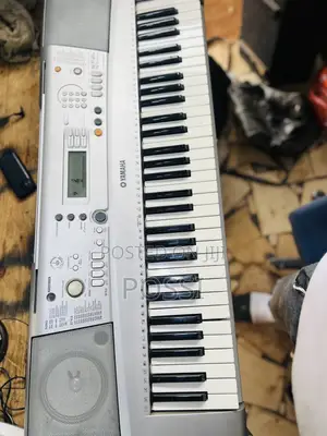 Yamaha PSR E303 From Germany