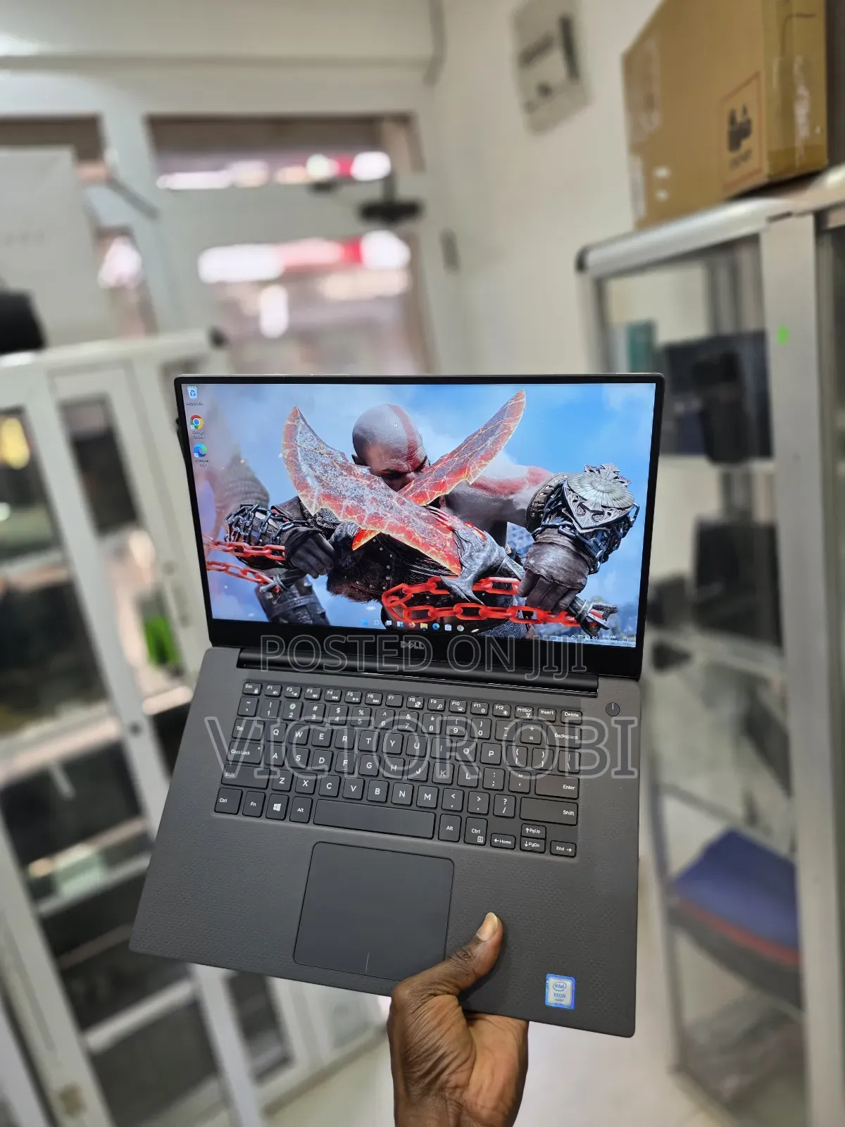Laptop Dell Precision 5520 32GB Intel Xeon SSD 512GB