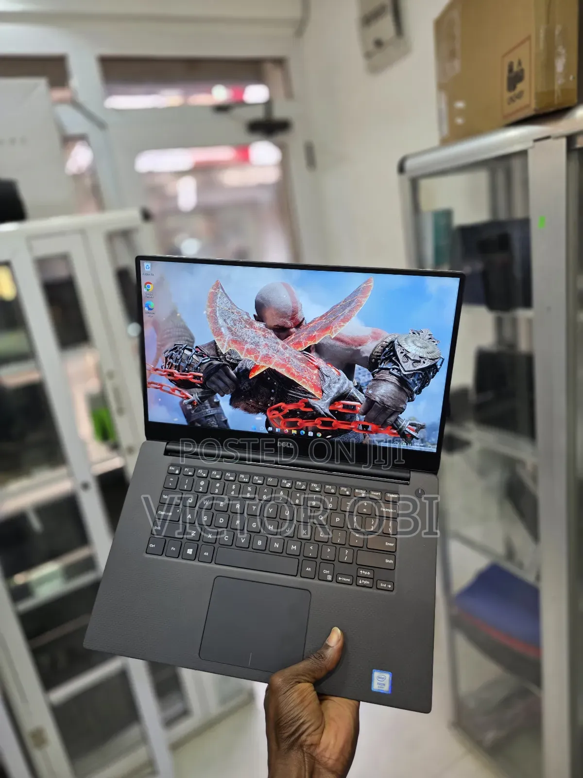 Laptop Dell Precision 5520 32GB Intel Xeon SSD 512GB
